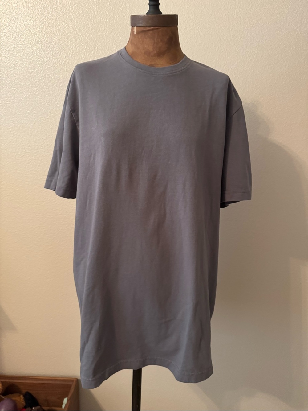 Men's Short Sleeve Crewneck Tee - Charcoal Gray